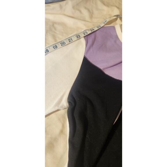 Vintage Blair Geometrical Top Womens size Medium Black Essential knit - Picture 8 of 8